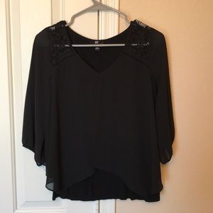 IZ Byer 3/4 Sleeve sheer with lace top